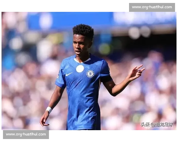 埃斯特旺：与梅西同场竞技是终身难忘的学习课